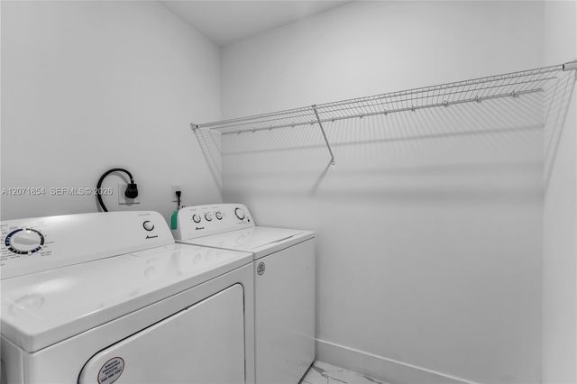 1 Curtiss Parkway 313, Miami Springs, FL 33166