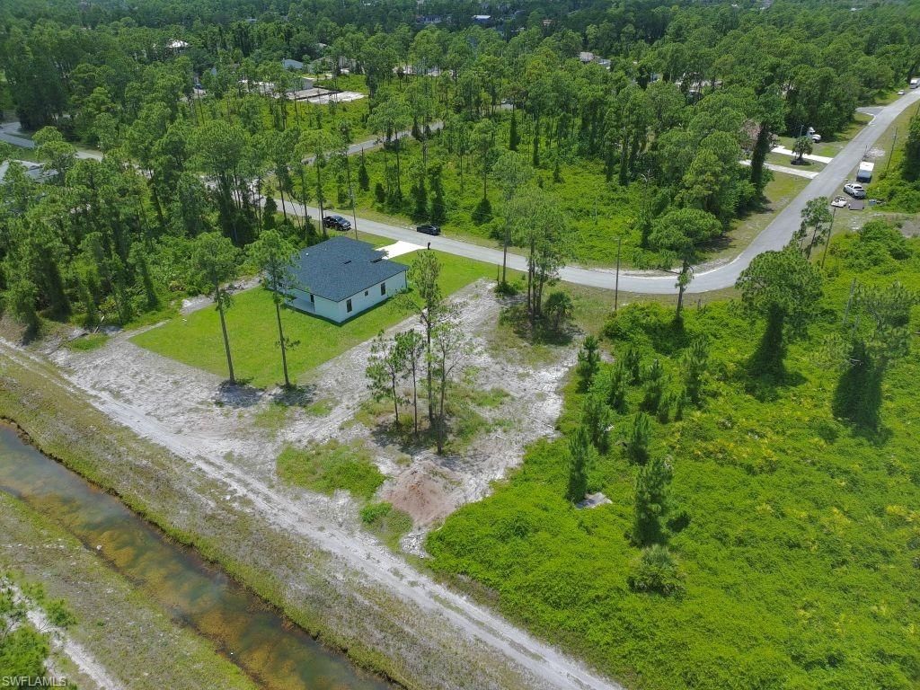 761 Pinecastle DR, LEHIGH ACRES, FL 33974 — photo 2