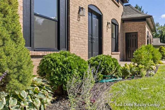 578 Arrowhead Avenue, Grand Rapids, MI 49546
