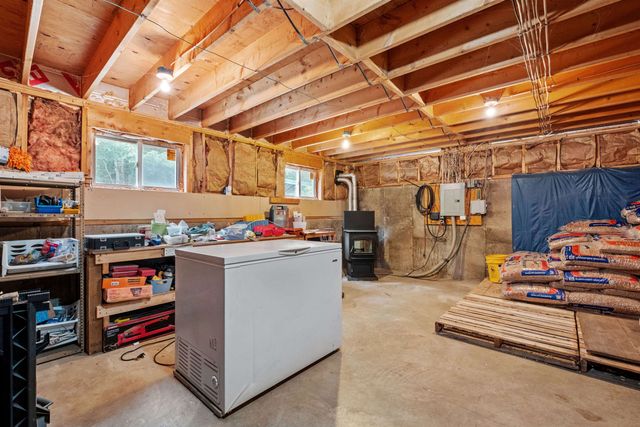 68 Gulf Road, Greenfield, NH 03047