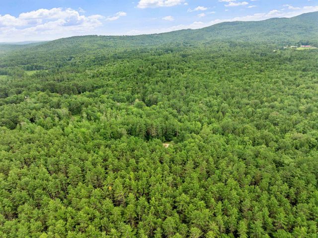 68 Gulf Road, Greenfield, NH 03047
