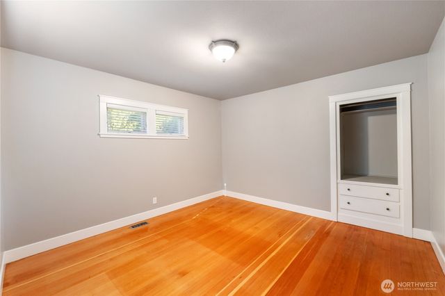 1705 Marshall Avenue, Enumclaw, WA 98022