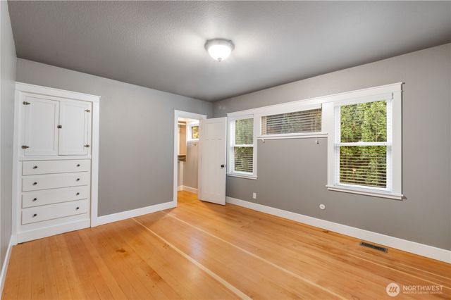 1705 Marshall Avenue, Enumclaw, WA 98022