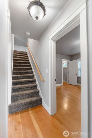 1705 Marshall Avenue, Enumclaw, WA 98022