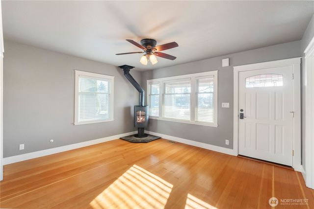 1705 Marshall Avenue, Enumclaw, WA 98022