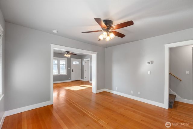 1705 Marshall Avenue, Enumclaw, WA 98022