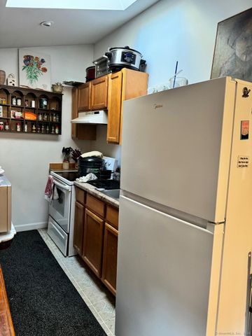 19 Bolles Street, Putnam, CT 06260