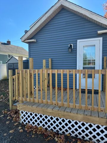 19 Bolles Street, Putnam, CT 06260