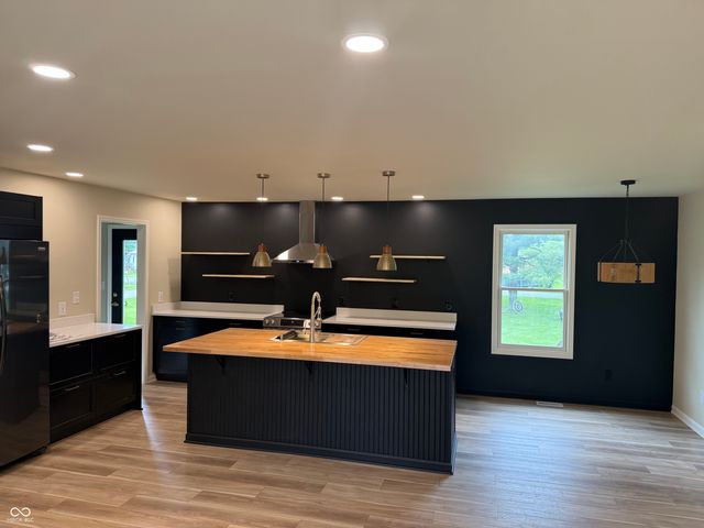 258 Riverwood Drive, Noblesville, IN 46062