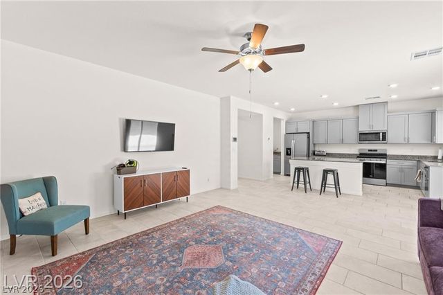 1880 Vass Springs Place, North Las Vegas, NV 89084