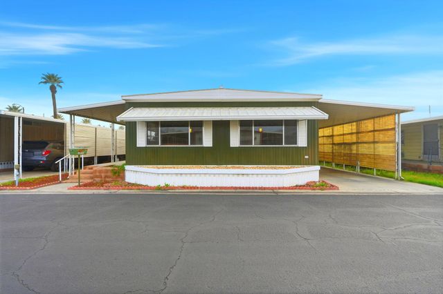 630 W Hermosa Street Spc 6, Lindsay, CA 93247