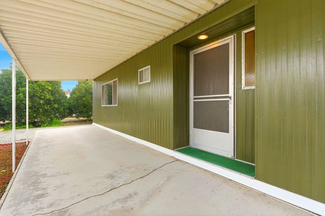 630 W Hermosa Street Spc 6, Lindsay, CA 93247