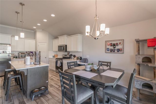 13809 Village Cove, Piedmont, OK 73078