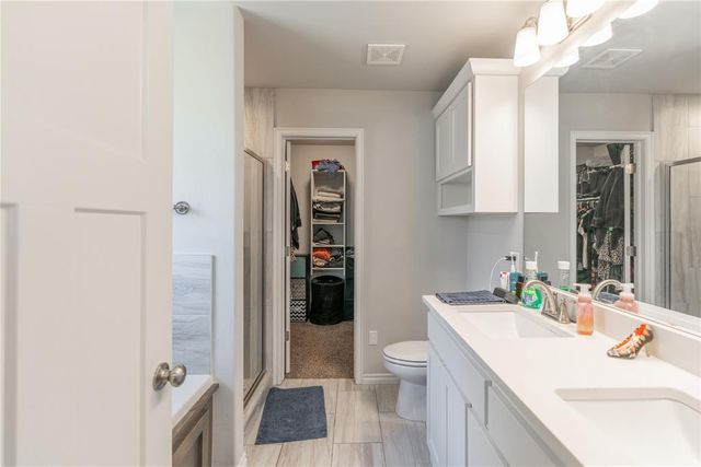 13809 Village Cove, Piedmont, OK 73078