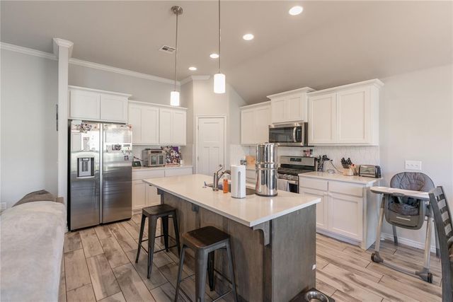 13809 Village Cove, Piedmont, OK 73078