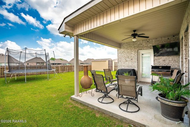 309 Valcour Place, Youngsville, LA 70592