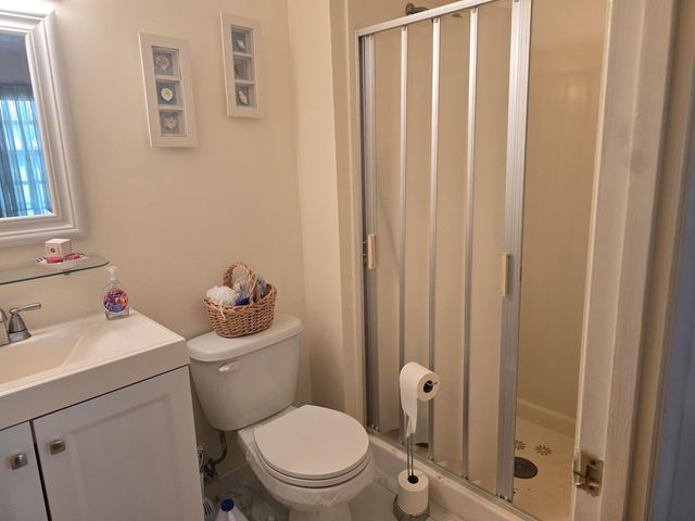 135 LAKE MERYL Drive, West Palm Beach, FL 33411