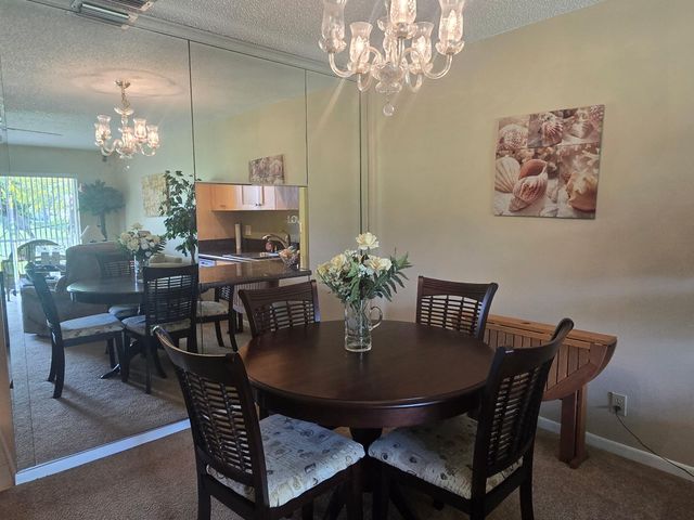 135 LAKE MERYL Drive, West Palm Beach, FL 33411