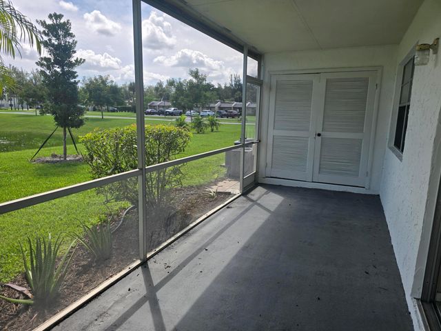 135 LAKE MERYL Drive, West Palm Beach, FL 33411