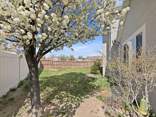 13844 S BELLE ISIS BAY, Herriman, UT 84096