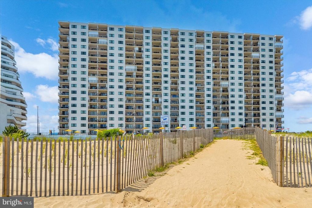 Image 1 of property listing at 9800 COASTAL HWY #607, Ocean City, MD 21842