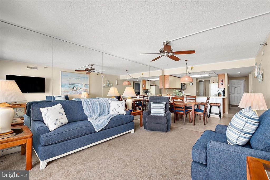 Image 15 of property listing at 9800 COASTAL HWY #607, Ocean City, MD 21842
