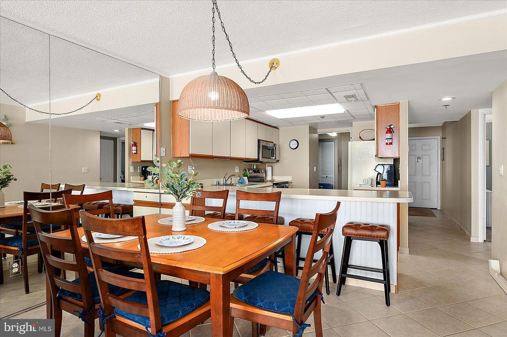 Image 22 of property listing at 9800 COASTAL HWY #607, Ocean City, MD 21842