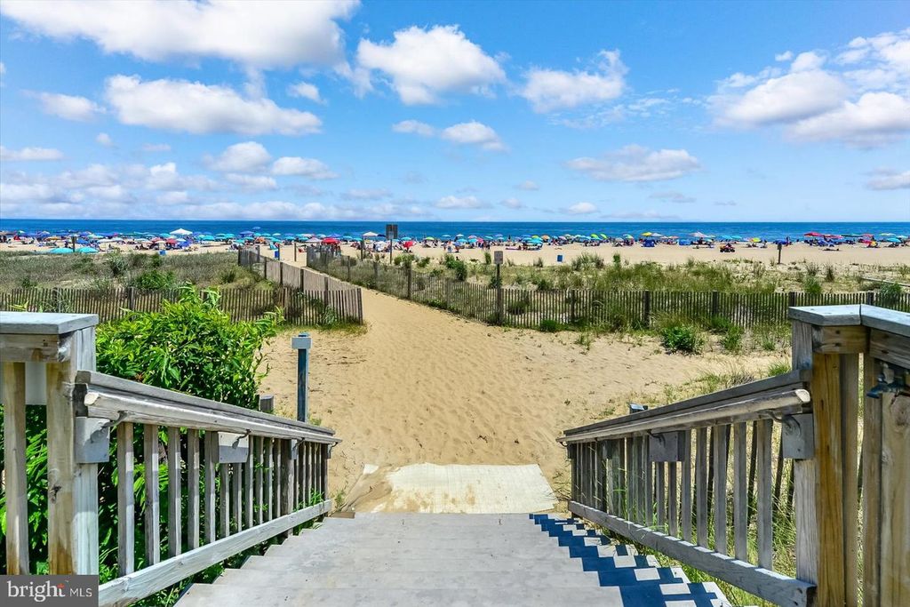 Image 54 of property listing at 9800 COASTAL HWY #607, Ocean City, MD 21842