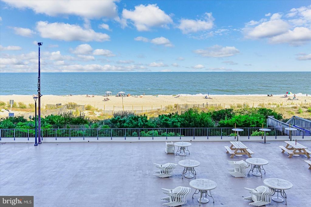Image 60 of property listing at 9800 COASTAL HWY #607, Ocean City, MD 21842