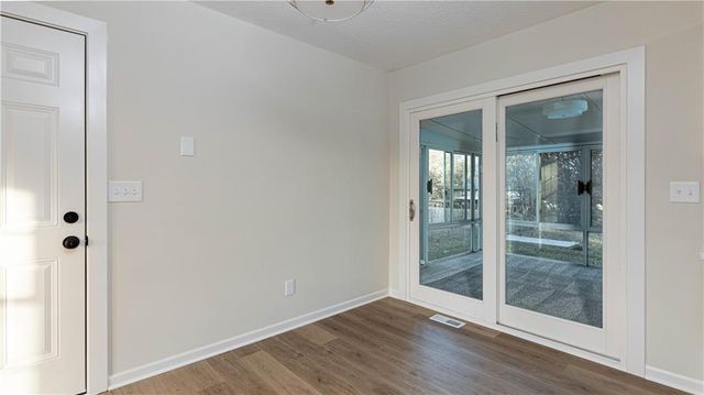 16207 Terry Avenue, Belton, MO 64012