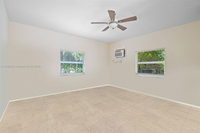 10735 SW 58th Ave, Pinecrest, FL 33156