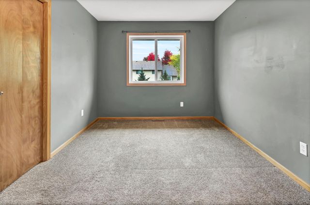 12966 8th Avenue S, Zimmerman, MN 55398