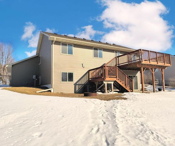 12966 8th Avenue S, Zimmerman, MN 55398
