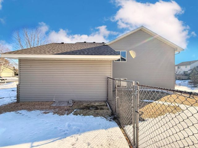 12966 8th Avenue S, Zimmerman, MN 55398