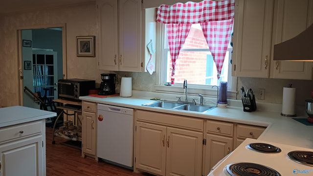 505 Bellingrath Drive SW, Huntsville, AL 35802