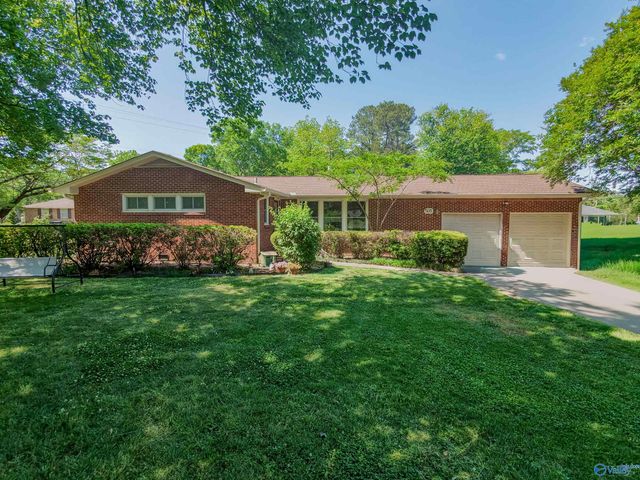 505 Bellingrath Drive SW, Huntsville, AL 35802