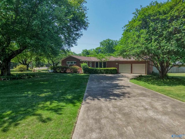 505 Bellingrath Drive SW, Huntsville, AL 35802