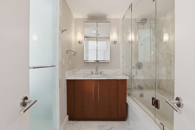 2 Battery Wharf 2302, Boston, MA 02109