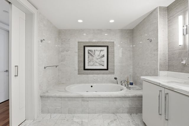 2 Battery Wharf 2302, Boston, MA 02109
