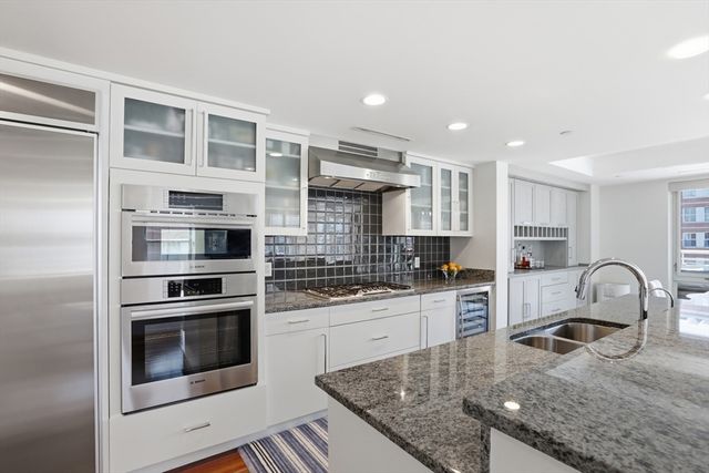 2 Battery Wharf 2302, Boston, MA 02109