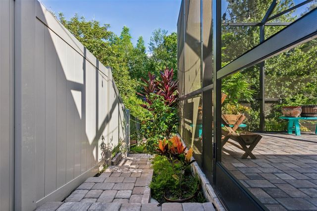 16312 HYDE MANOR DRIVE, Tampa, FL 33647