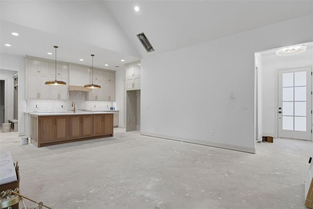 8140 Sacred Forest, Arcadia, OK 73007