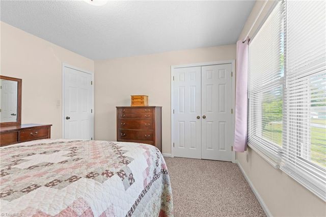 154 Meadowview Road, Mocksville, NC 27028