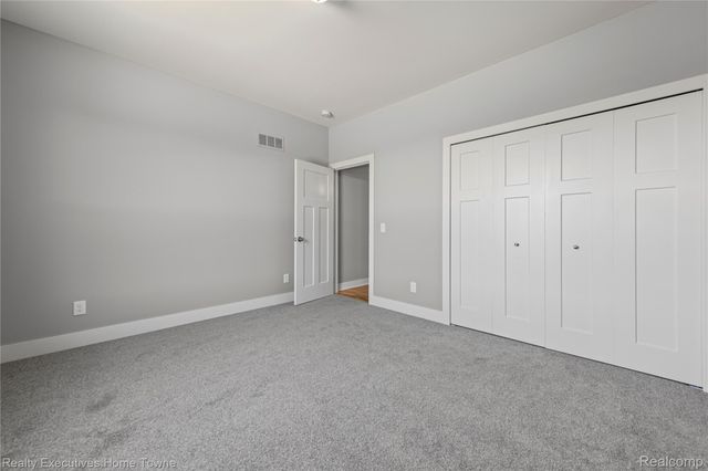 7082 SPRINGBORN Road, China Township, MI 48054