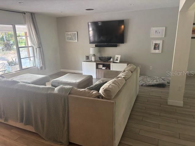 7503 STARFISH DRIVE, Sarasota, FL 34231