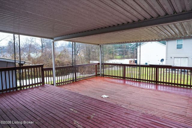 115 Coolbrook Dr, Frankfort, KY 40601