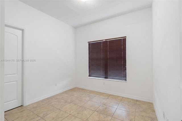 15102 SW 177th Ter, Miami, FL 33187