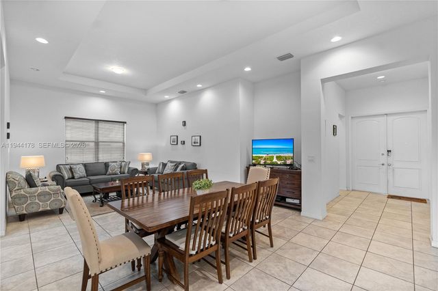 15102 SW 177th Ter, Miami, FL 33187