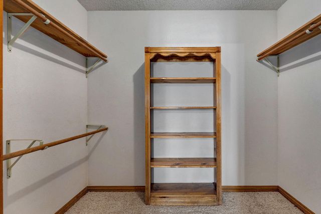 1476 E Peartree Drive, Ozark, MO 65721