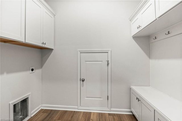 6231 Finch Meadow Court, Clemmons, NC 27012